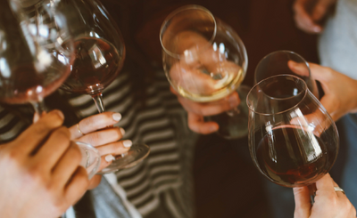 Does drinking alcohol affect your period?